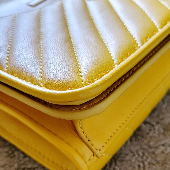 Tory Burch yellow crossbody purse - Picture 9 of 9